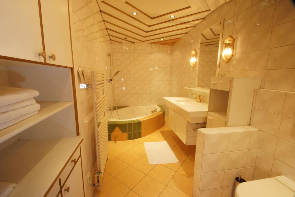 Gasthof Zur Post Strasswalchen Ngoại thất bức ảnh